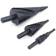 thumbnail image 1 of Broca escalonada de nitruración en espiral Hss de 3 uds para cortar agujeros agrandar chapa metálica Pcv carpintería 4-12mm/4-20mm/4-32mm. Afortunado Sencillez, 1 of 5