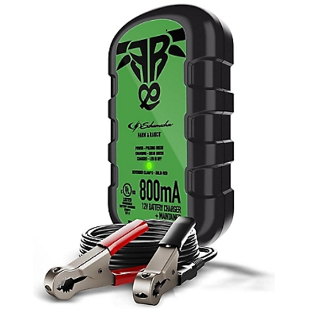 Farm & Ranch FR01548 Energy-efficient 0.8A 12V Automatic Battery Maintainer