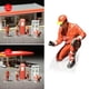 thumbnail image 5 of Accesorios para gasolineras en miniatura a escala 1/64 para oficinas y aficionados. Auxiliar de gas en cuclillas, 5 of 8