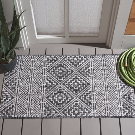 SAFAVIEH Courtyard Karen Geometric Indoor/Outdoor Area Rug, Black/Grey, 2'7" x 5'