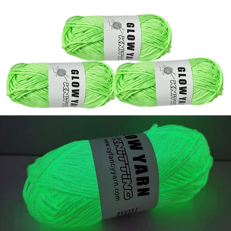  Glow in The Dark Yarn, Glow in The Dark Yarn for Crochet, Glow  Yarn for Knitting, Crocheting, Crafts Sewing Beginners (Blue,1 pcs)