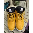thumbnail image 1 of Size 11.5 - A i r-Jor-dan 1 Mid University Gold, 1 of 6