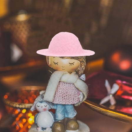 OFFIGAM 20Pcs Dollhouse Miniatures Accessories Plastic Assorted Decor Family