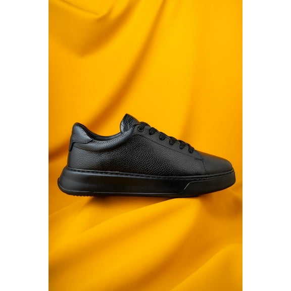 Men’s Black Genuine Leather Lace-Up Casual Sneakers