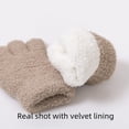 thumbnail image 5 of Guantes sencillos de color caramelo para niños con forro de terciopelo, guantes cálidos de cinco dedos, guantes de invierno gruesos y cálidos para niños, 5 of 5