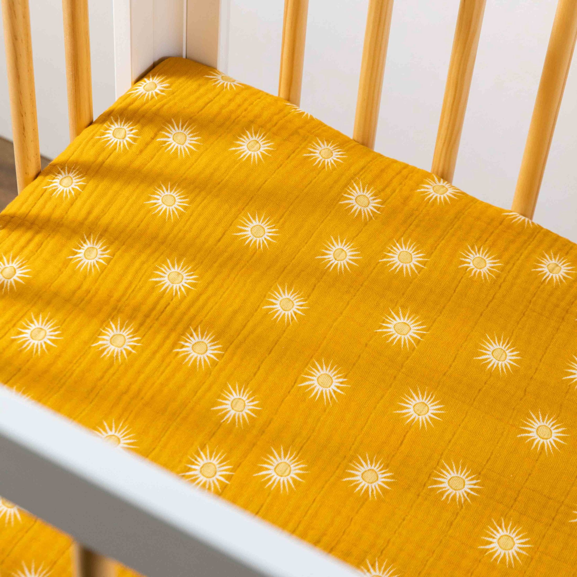 Babyletto Mini Crib Sheet in GOTS Certified Organic Muslin Cotton