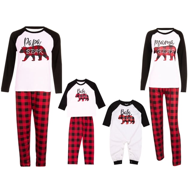 Ensemble de Pyjamas de Noël Assortis pour la Famille Comprenant des Hauts raglan à Manches Longues avec Texte « Papa Ours », « Maman Ours » et « Bébé Ours » et Pantalon à Carreaux Rouges. l'Ensemble Comprend des Tailles pour Adultes, Enfants et Bébés, Fabriqué à Partir d'Un Mélange de polyester Respirant, Léger et durable. le design Met en Valeur un Thème Festif des Fêtes avec un Motif à Carreaux Classique, Parfait pour les Réunions de Famille, les Photos et la Détente pendant les Fêtes.