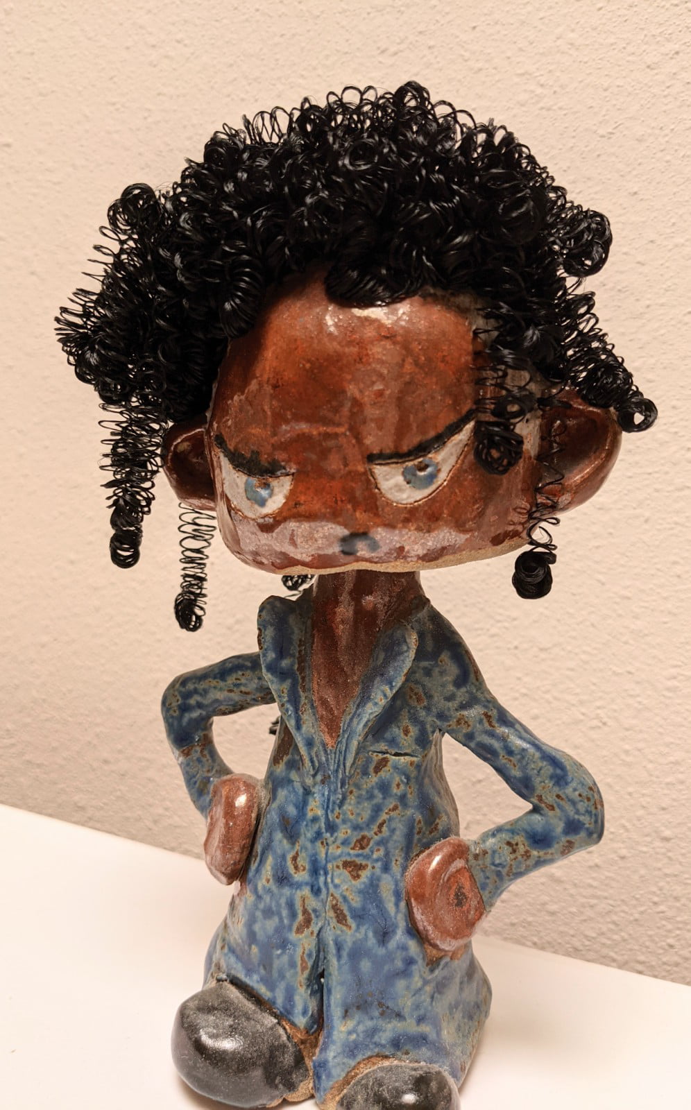 Loren Crafts Synthetic Doll Hair, Curly Fair-Brown - Hobiumyarns