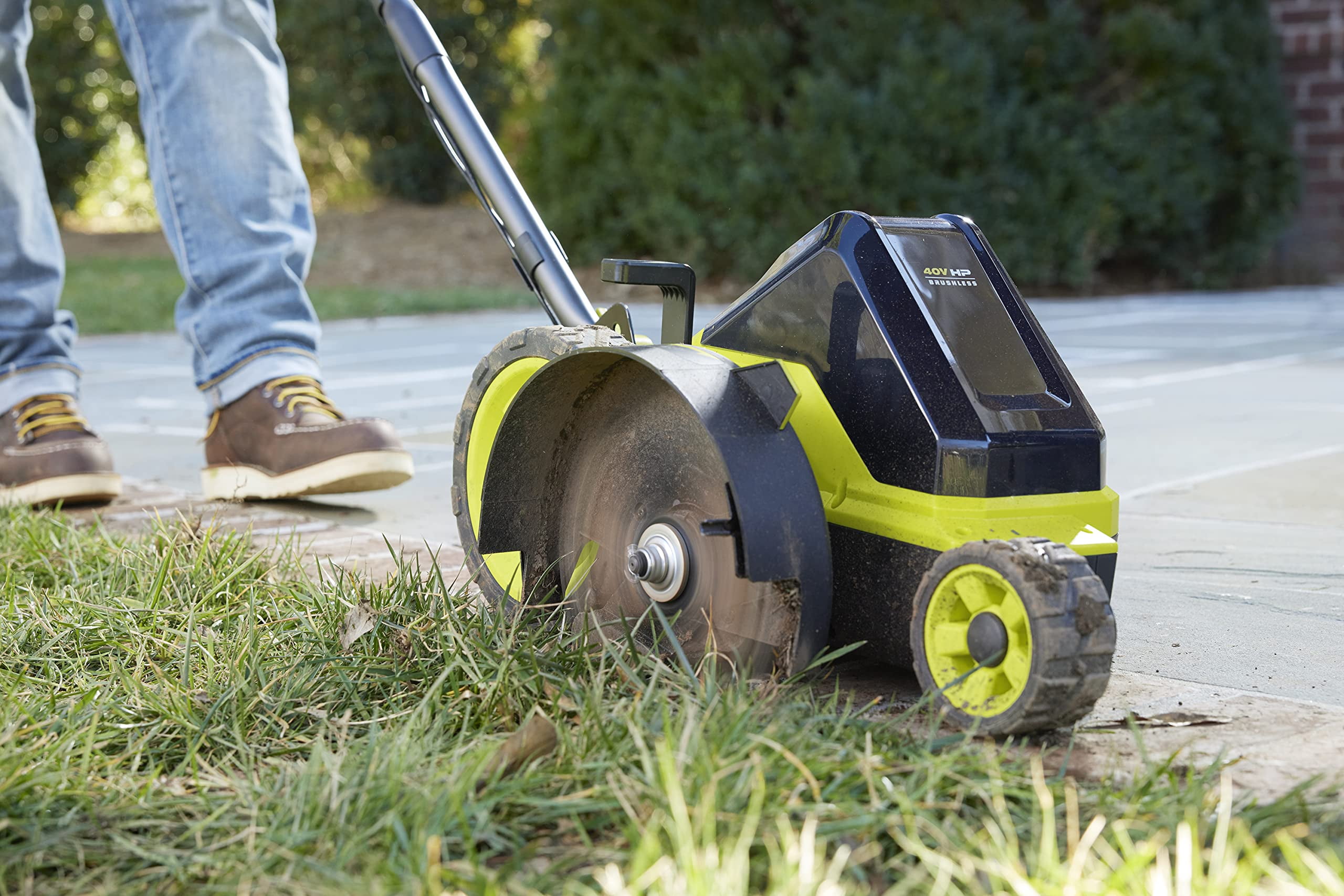 RYOBI - 40V HP Brushless 9 in. Cordless Edger with 4.0 Ah Battery and Charger - RY40760VNM