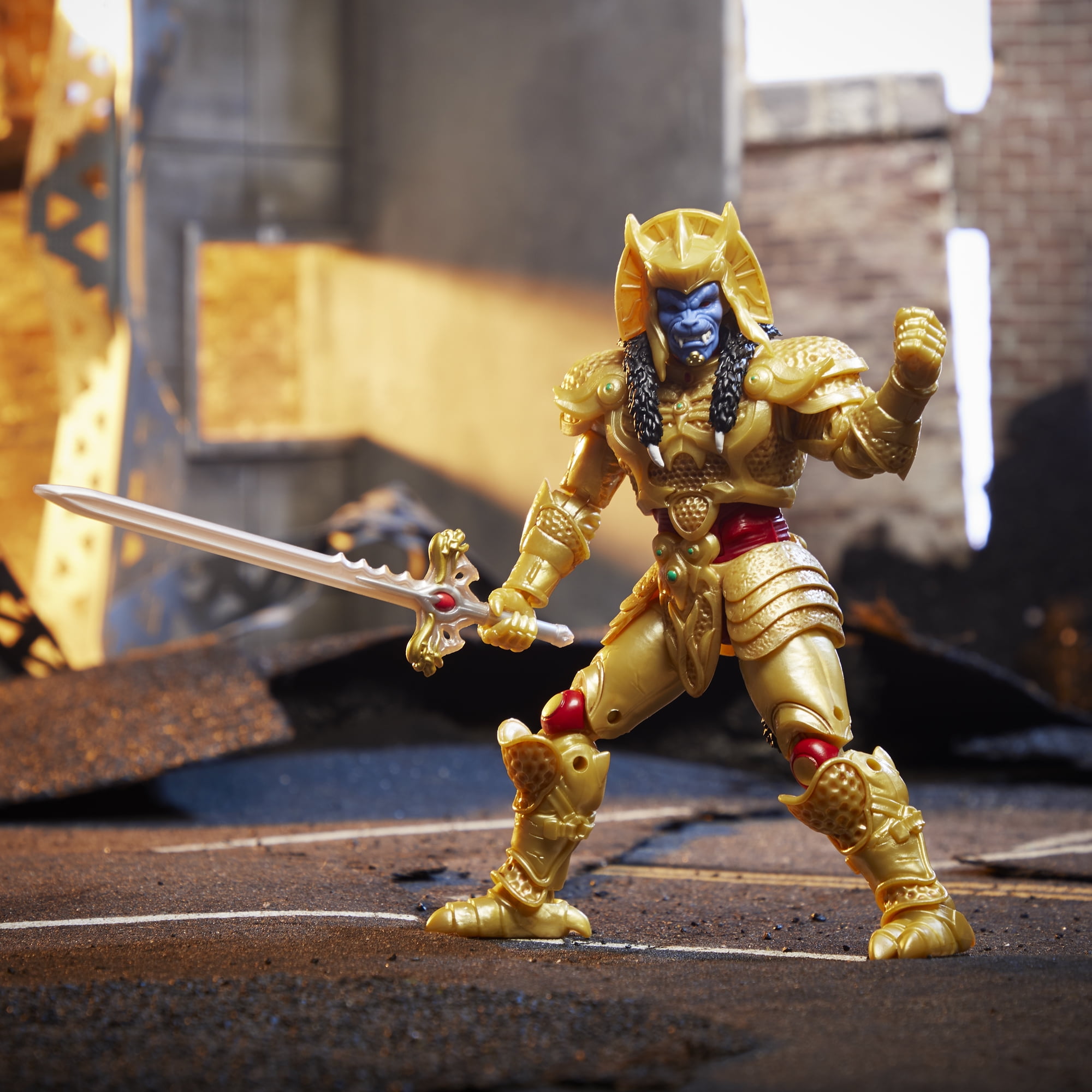 Power rangers hot sale goldar figure