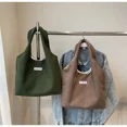 thumbnail image 2 of Bolso informal de nicho para mujer, novedad de 2024, de gran capacidad, ligero y fino, bolso de hombro para estudiantes, bolso de viaje para mujer, 2 of 5