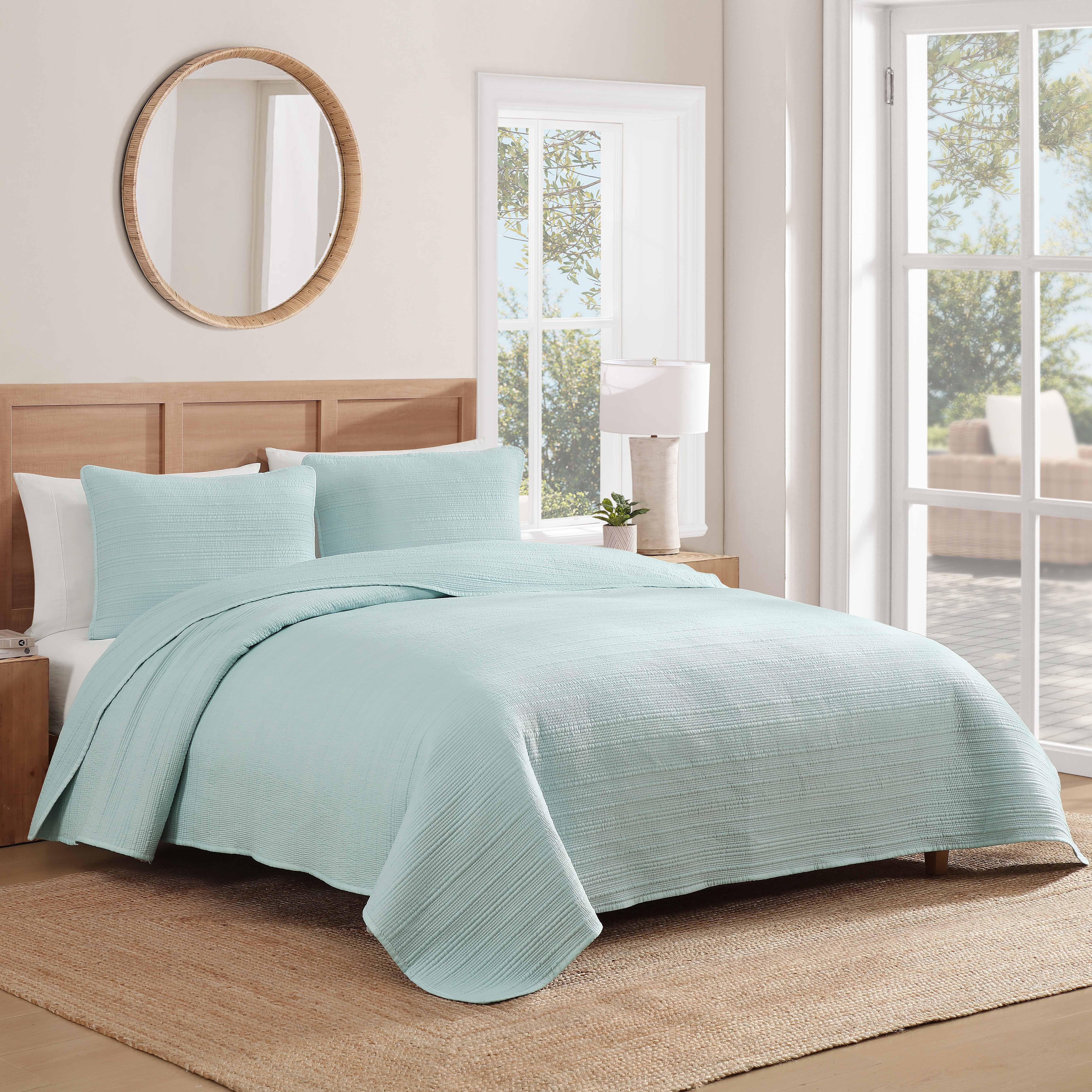 Caribbean Joe, Stonewash 3PC Quilt Set, King, Sage