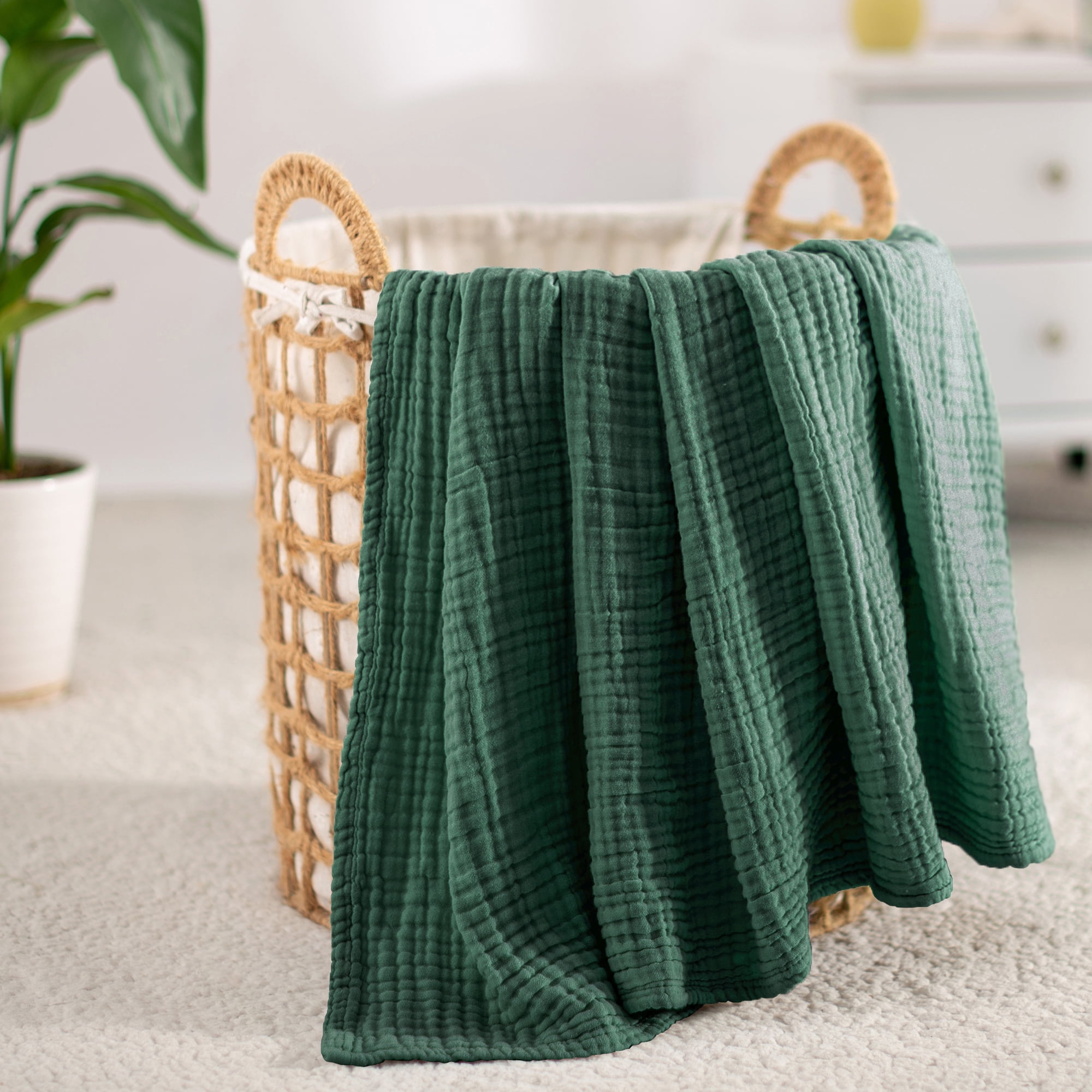 Carriediosa 100% Cotton Muslin Blanket Soft Gauze Blankets for Adults, 108" x 90" King Size Dark Green