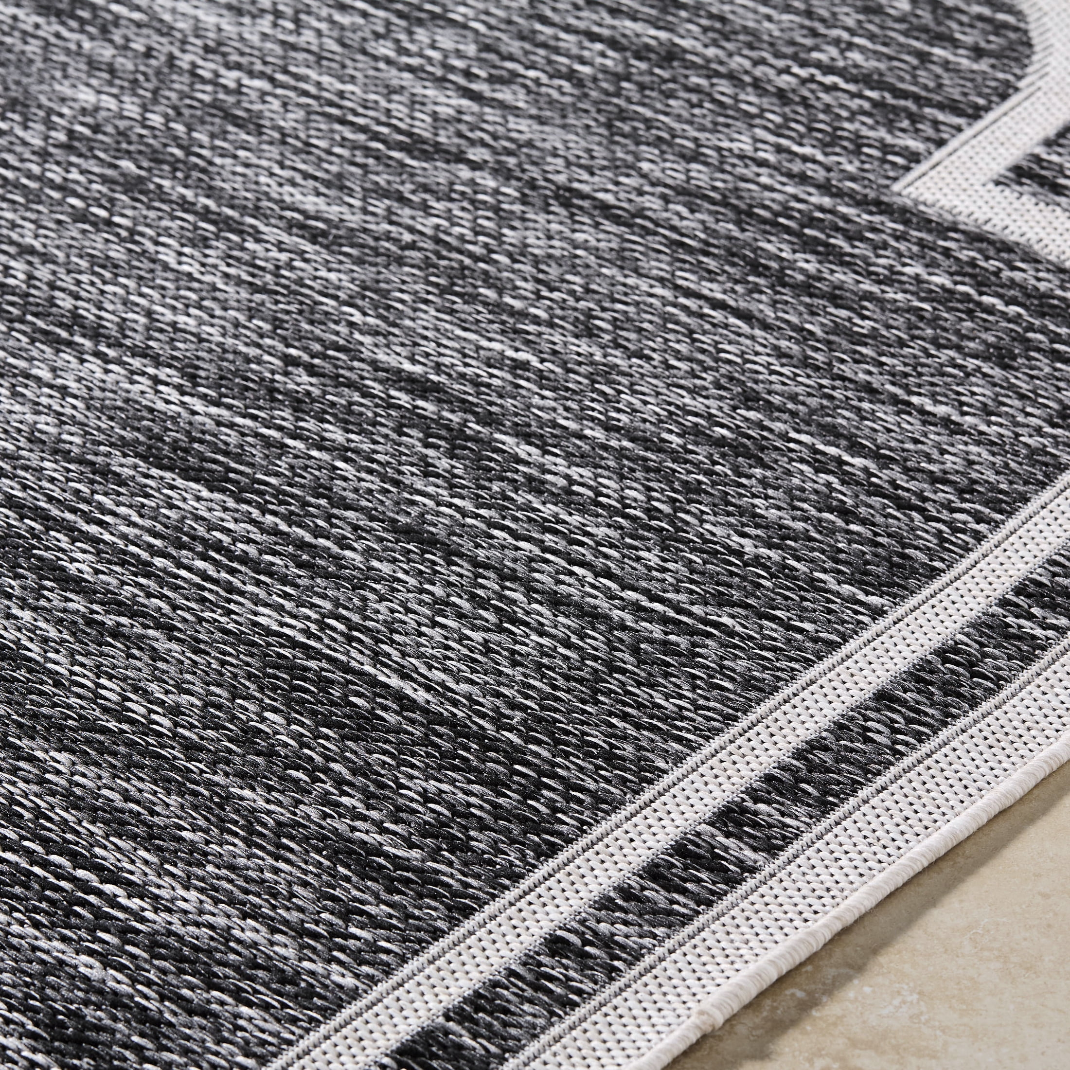Livabliss Outdoor Rugs, 5x7 Miami Beach Traditional Black Area Rug for Patio, Porch, Deck, Backyard, Waterproof Indoor Outdoor Carpet (5'3" x 7')