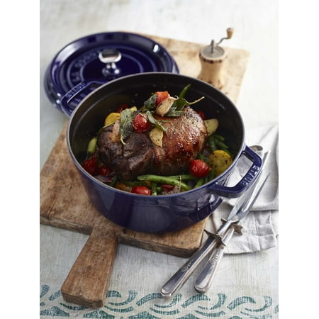 Staub Cast Iron 5.5-qt Round Cocotte - Dark Blue - Dark Blue