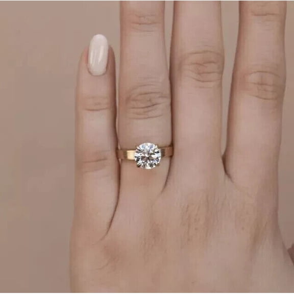 IGI Certified 2.00 Ct G/VS2 Round Lab Grown CVD Diamond 14K Gold Solitaire Ring