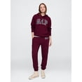 thumbnail image 2 of Sudadera con Capucha GAP Logo para Mujer Color Vino Tinto Talla XXL, 2 of 3
