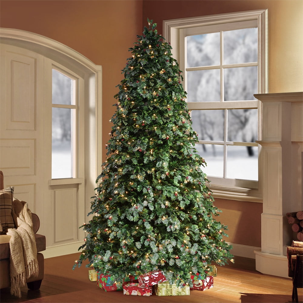 Puleo International 7.5' Pre-lit Holly Holiday Artificial Christmas Tree with 550 UL-Listed Incandescent Lights and 2252 branch tips