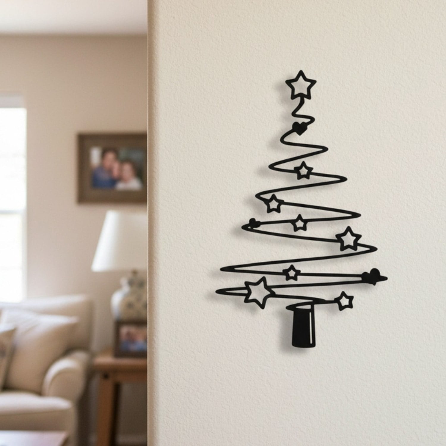 Rustic Metal Christmas Tree Wall Decor, Rust-Resistant Holiday Sign for Indoor and Outdoor Use, Farmhouse Style Winter Accent for Patio, Garden, Living Room