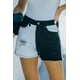 thumbnail image 4 of ABPHQTO Shorts de mezclilla color block desgastados negros para mujer, 4 of 5