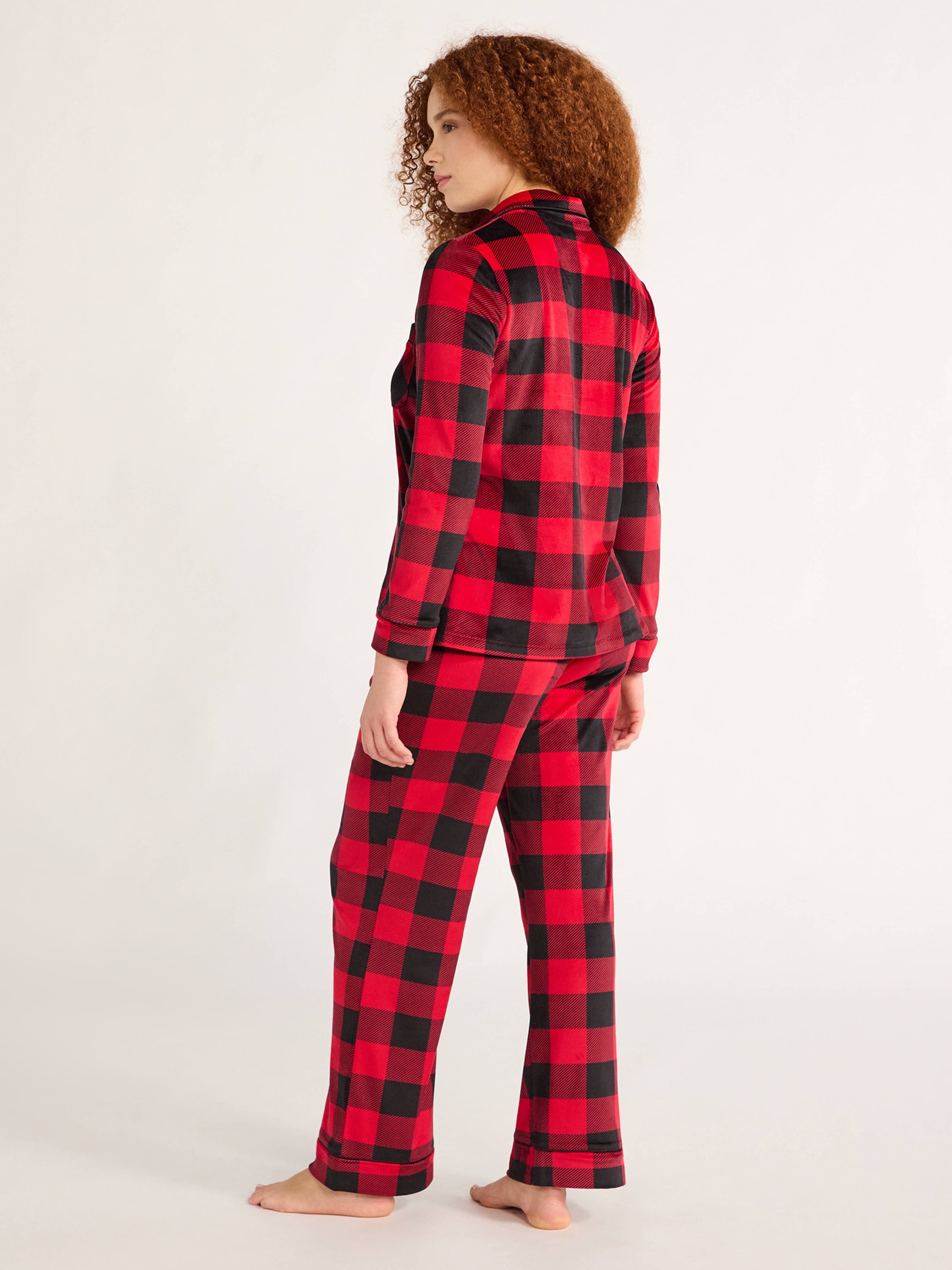 Joyspun Women's Velour Notch Collar Top and Pants Pajama Set, 2-Piece, Sizes S-3X