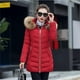 thumbnail image 5 of Versión coreana de invierno de la chaqueta acolchada de algodón larga y delgada para mujer, chaqueta acolchada de algodón con cuello de piel grande y plumón para mujer, 5 of 6