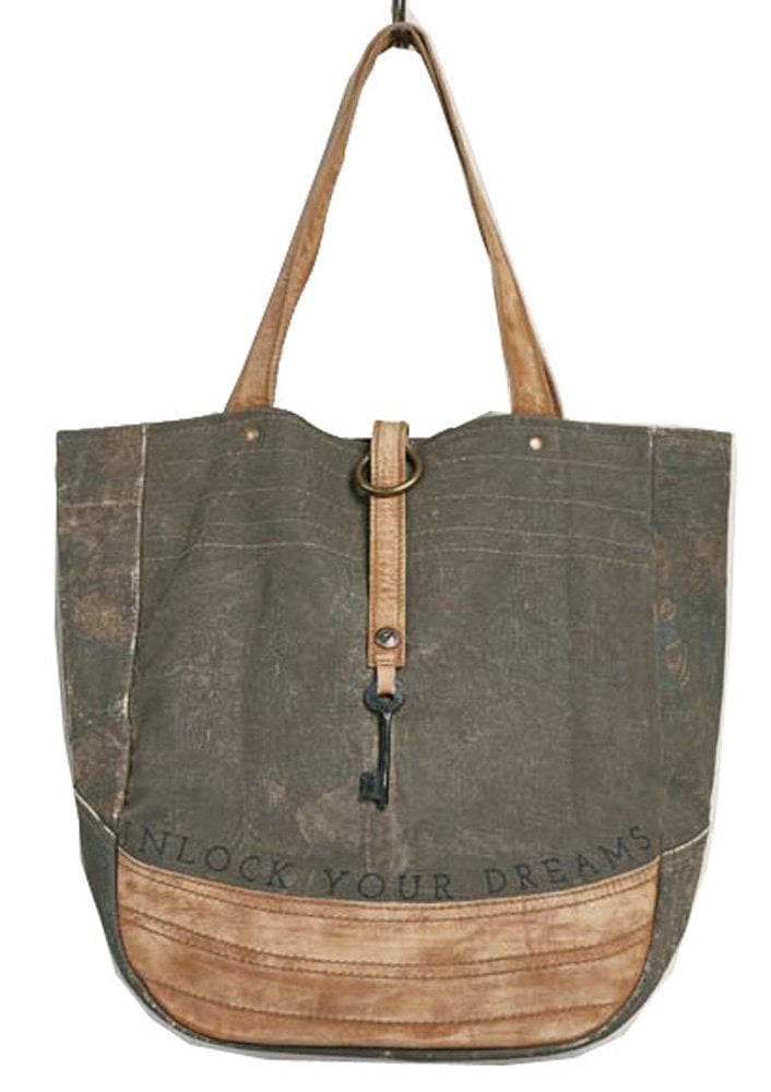mona b tote