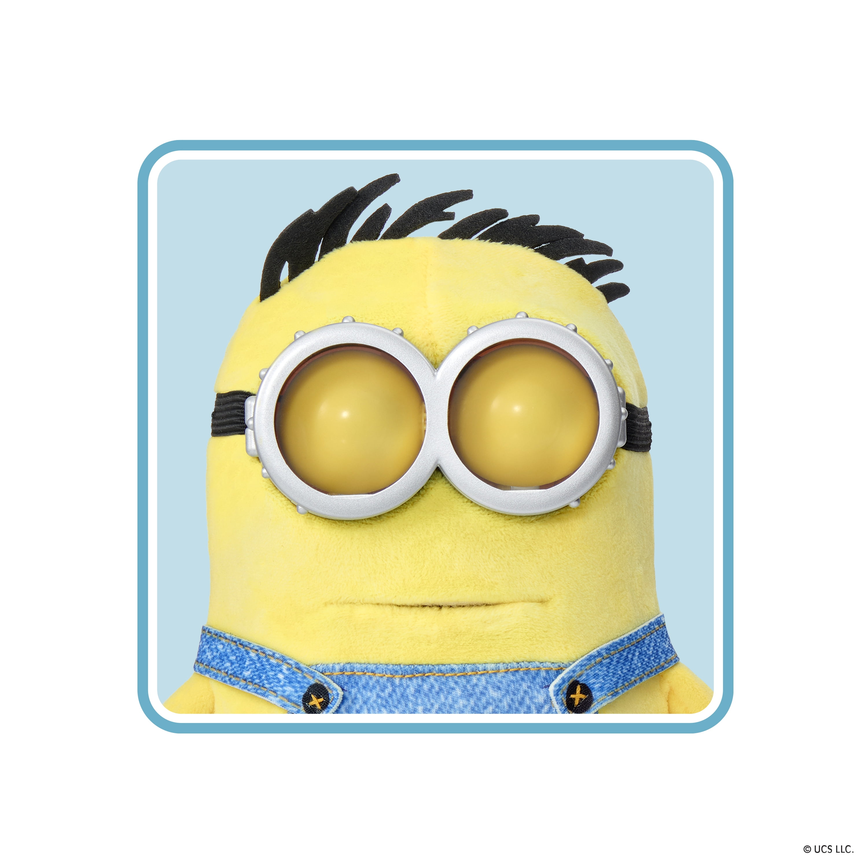 Universal Minions Henry Palm Puppetronic Toy with 40+ Actions