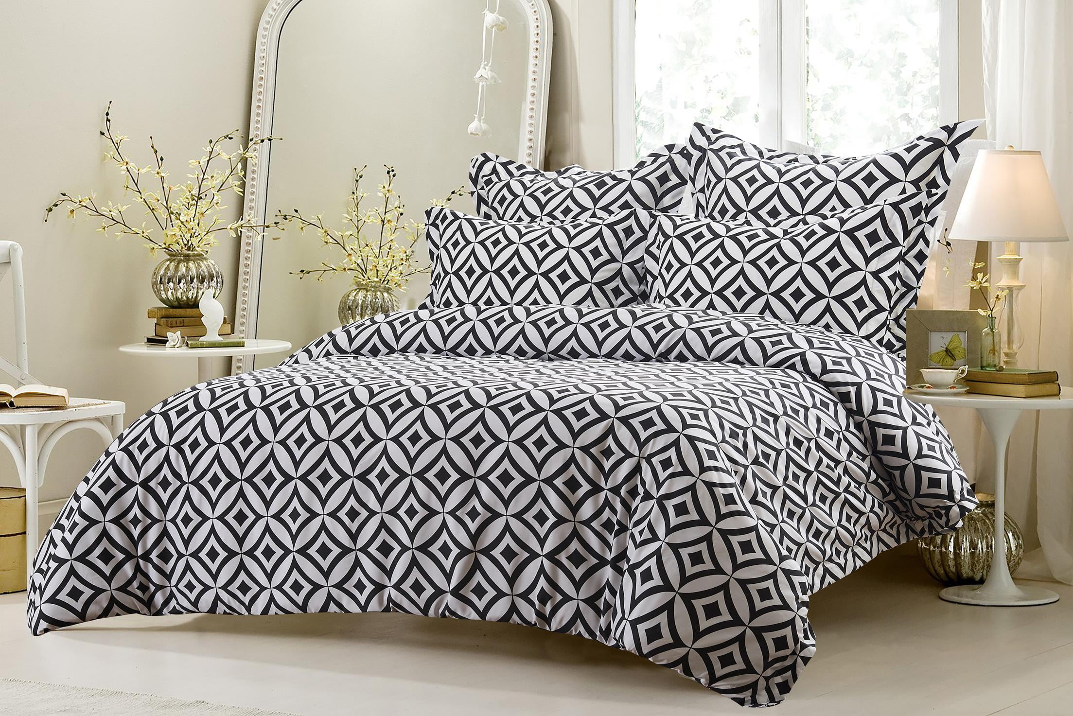 6pc Black and White Diamond Circle Bedding SetIncludes Comforter and
