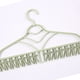 thumbnail image 4 of Tendedero Multifuncional Perchero De Plástico Sin Arrugas Sin Costuras con Gancho De Clip En Forma De V para Calcetines De Sujetador Verde, 4 of 5
