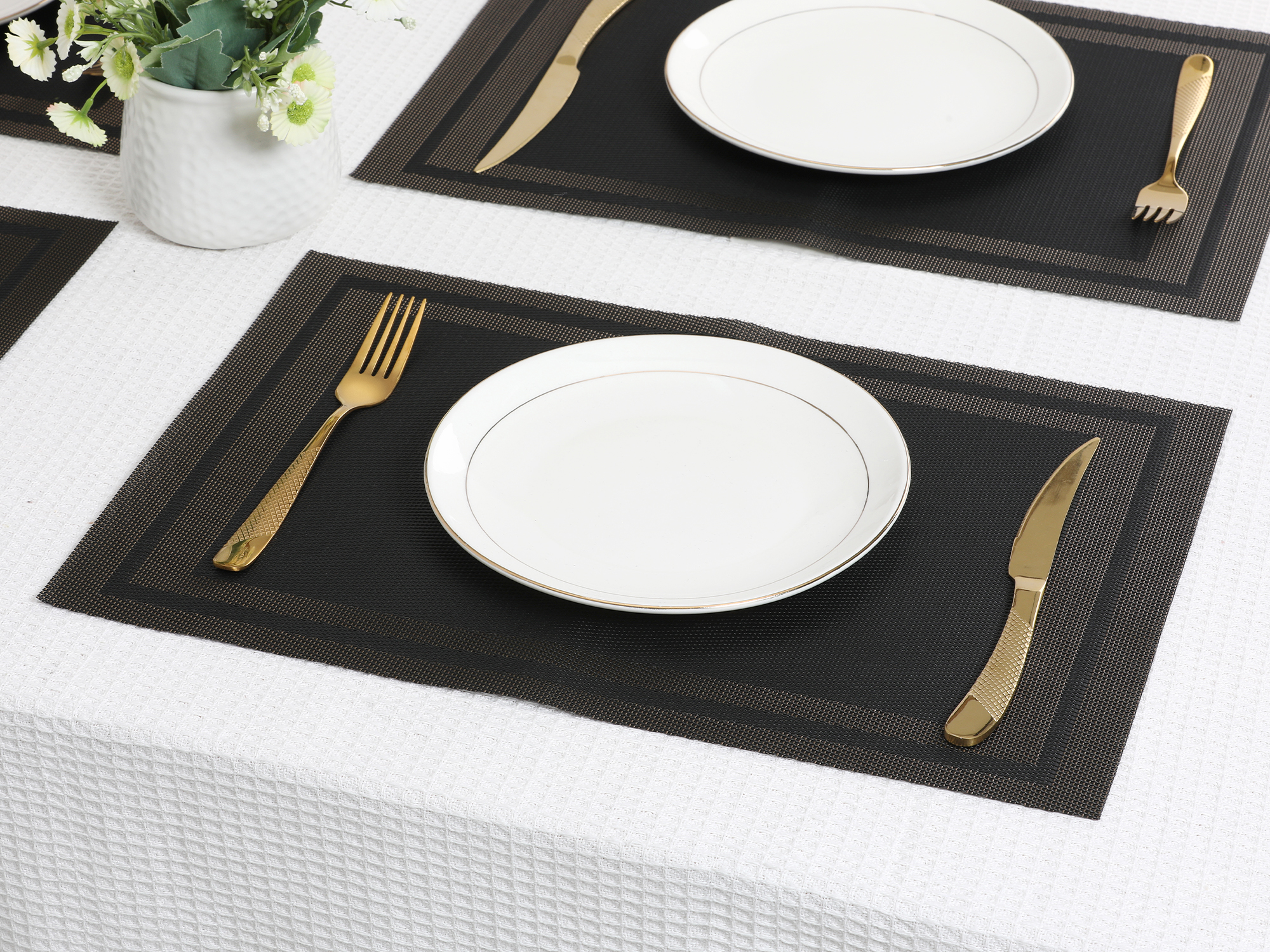 Unique Bargains Vinyl Placemats for Table Decor Washable Table Placemats 8pk Black 18x12in