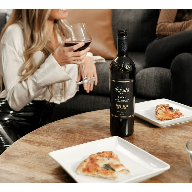 Risata Dark Red Blend, Italian Wine, 5% ABV, 750ml Glass Bottle