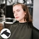 thumbnail image 2 of Bata de peluquería para cliente, bata negra con lazo ajustable para corte de cabello, suministros de peinado, 2 of 7