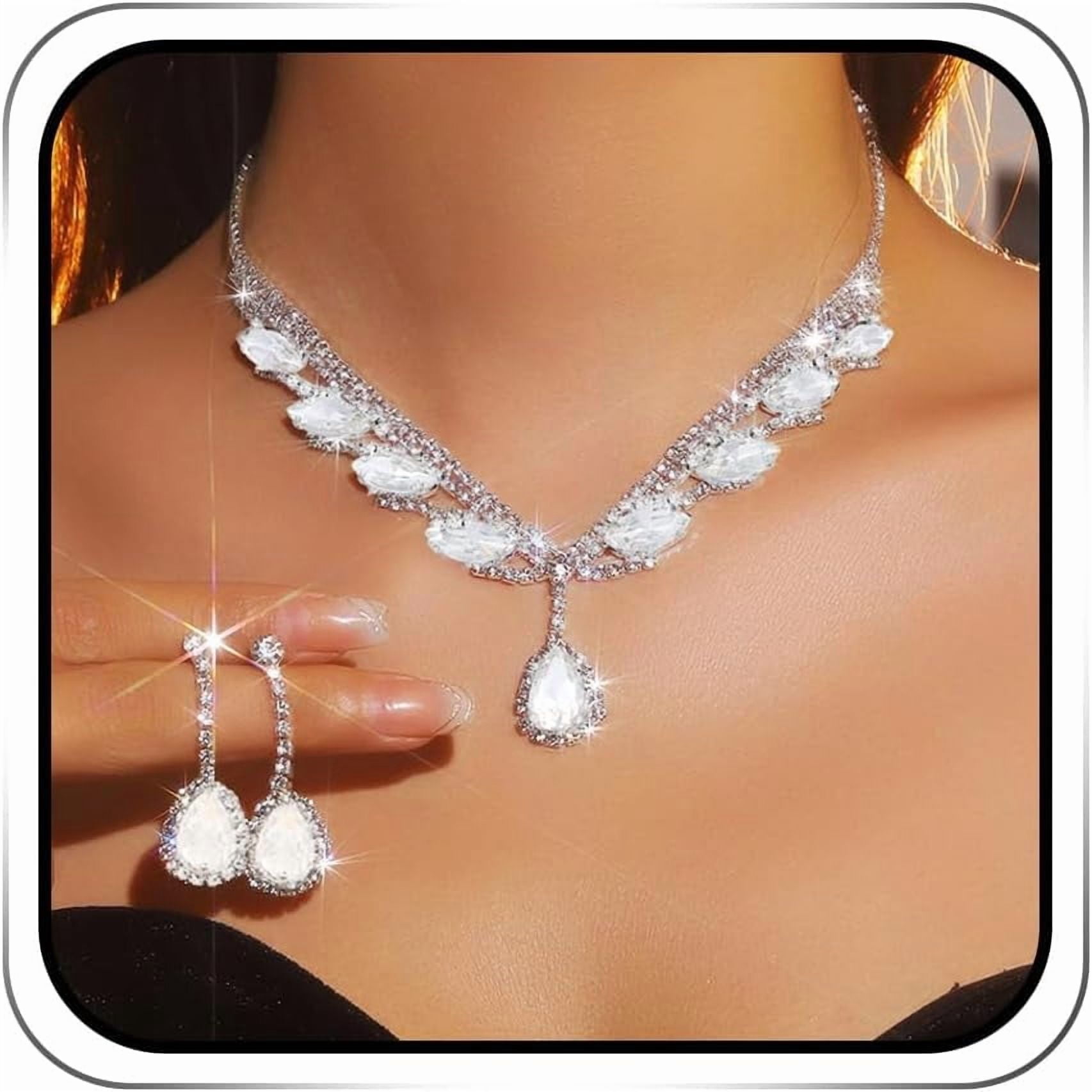 Elegant Crystal Floral Seed Beaded Necklace Necklace 2