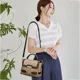 thumbnail image 5 of Nuevo y elegante bolso de hombro con estampado de letras para mujer, elegante bolso cruzado, versátil, para uso diario, pequeño, cuadrado, estilo coreano, 5 of 5