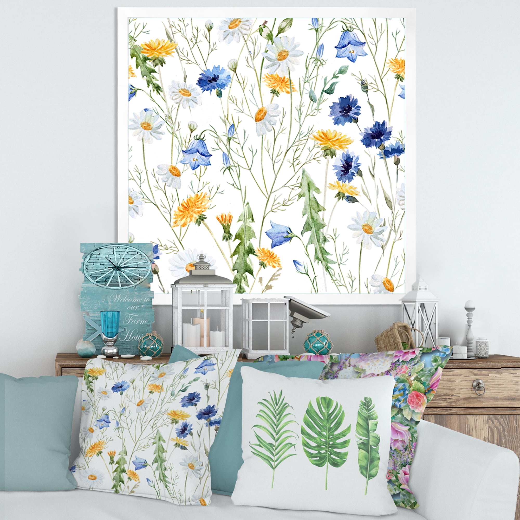 Designart 'Wildflowers Clover Bell and Chamomile II' Traditional Framed Art Print