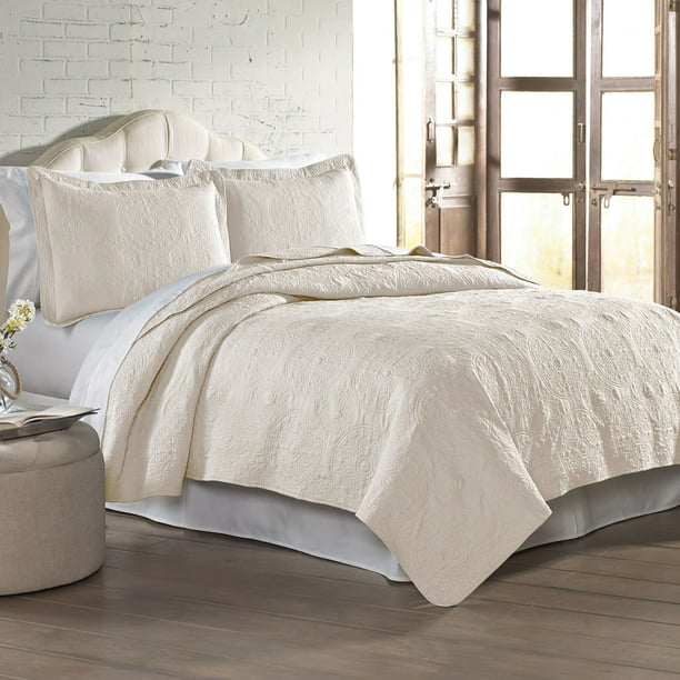 Modern Threads Ultra Soft Medallion Embroidered 3 Piece Ivory King Quilt Set Com 3 Piece Ivory King Quilt Set, King Quilt On Queen Bed