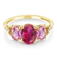 thumbnail image 2 of Gem Stone King 10K Yellow Gold Oval Red Created Ruby and Pink Sapphire Pink 3-Stone Ring for Women (2.74 Cttw, Size 5), 2 of 4