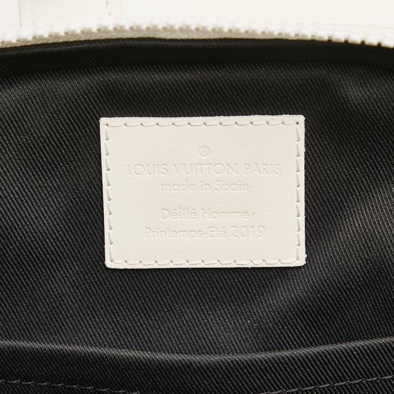 Louis Vuitton Taurillon Utility Side Bag