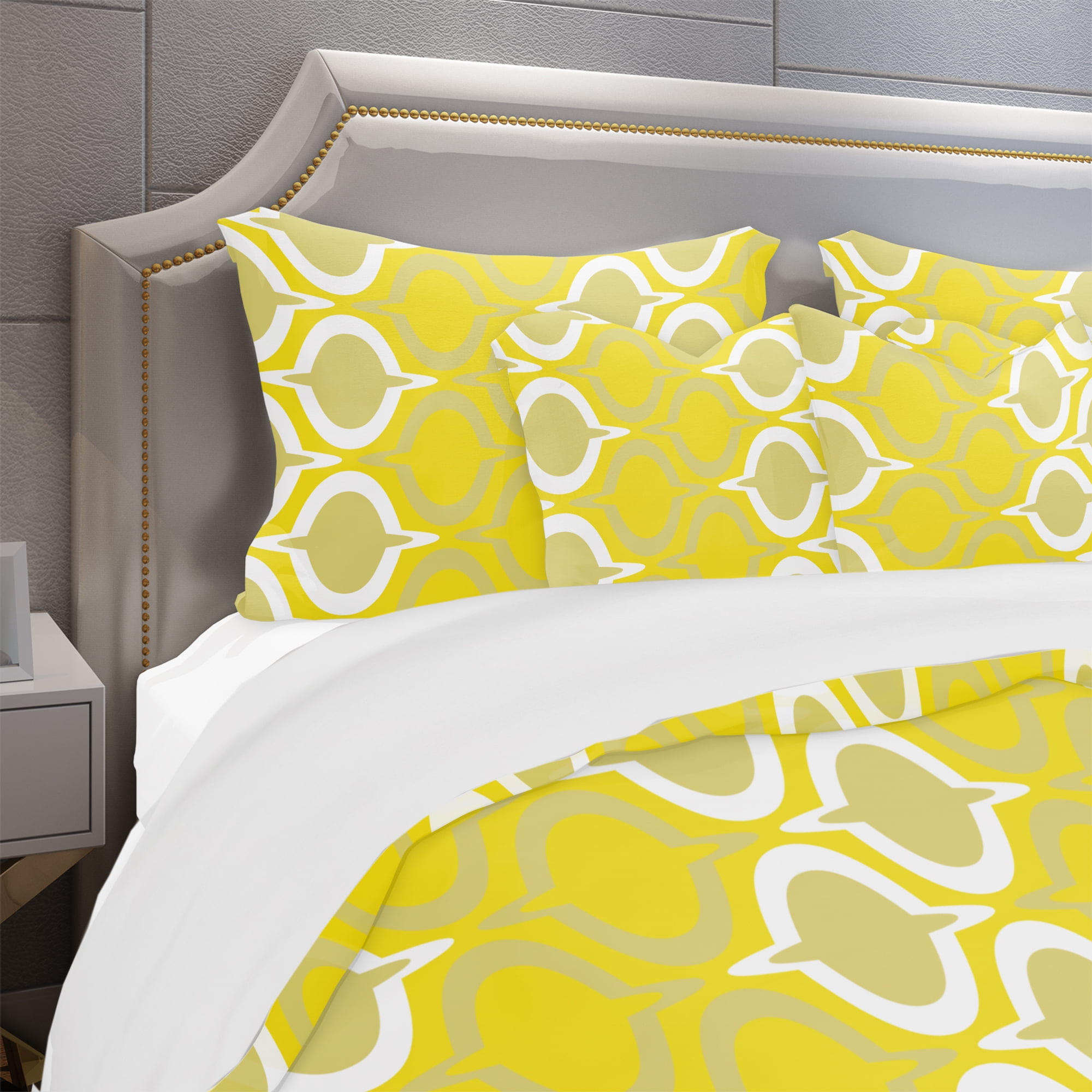Designart 'Yellow Pattern' Modern Duvet Cover Set