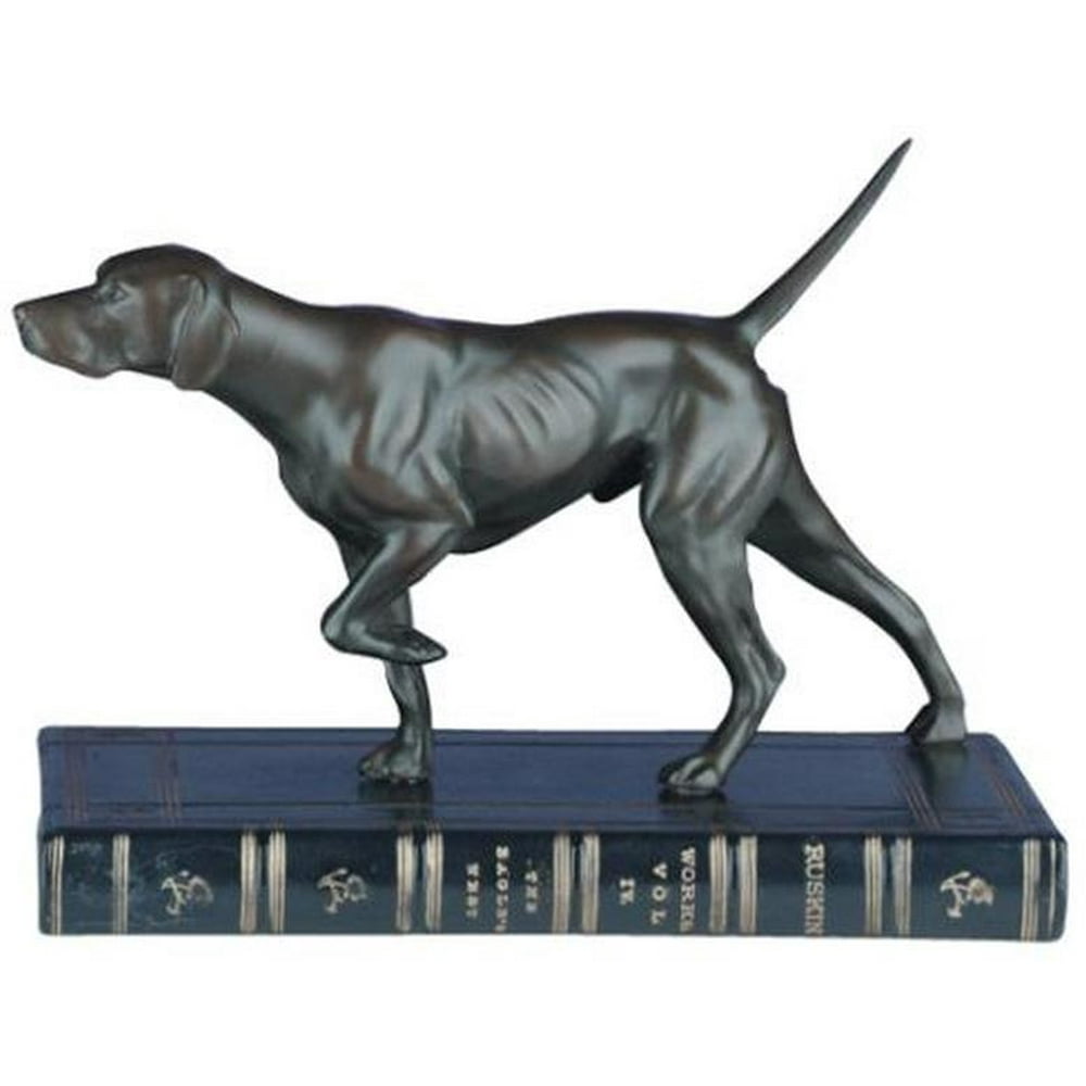 pointer garden statue