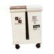 thumbnail image 3 of Cubo de basura de cocina con ruedas, contenedor de basura rectangular, impermeable. 24 litros, 3 of 9