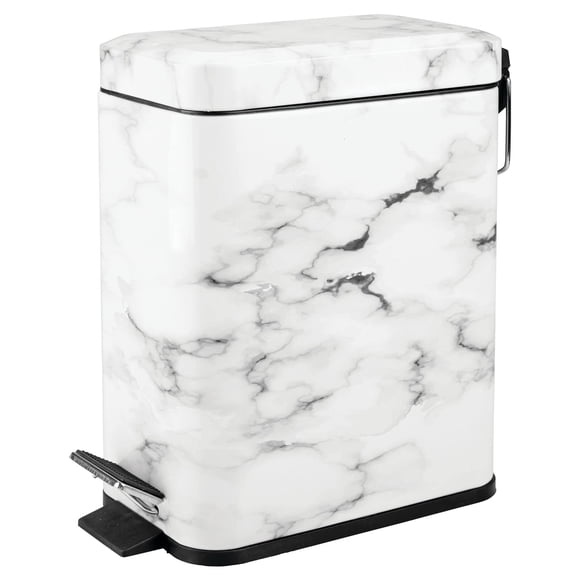 Bote de basura mDesign pequeño y moderno de metal de 5 litros con forro extraíble