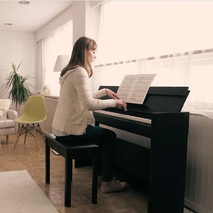 Yamaha YDP-S52 Black Arius Digital Piano with BB1 Bench in Black