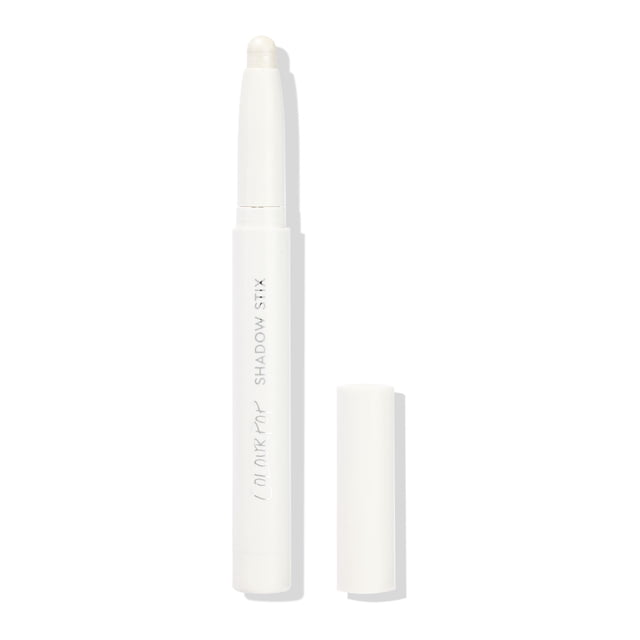 Sombra de ojos en barra en crema Colourpop Shadow Stix Cold Girl