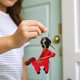 thumbnail image 5 of Llavero de peluche con la mascota del Año de los Caballos, ideal para colgar en mochilas, carteras o como decoración de regalo., 5 of 6
