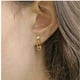 thumbnail image 2 of Arete broquel dorado CYRA modelo segurito con circonia, 2 of 3