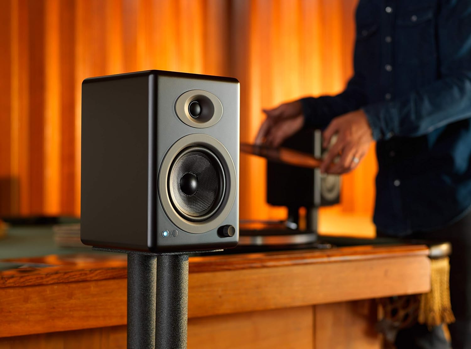 Audioengine A5+ Active Sound Professional Studio Amplified 150W