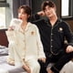 thumbnail image 1 of Pijamas de pareja de primavera y otoño Ropa de hogar de algodón de otoño para mujer y hombre Pantalones de manga larga Traje Cárdigan Solapa con botones delanteros Casual Hogar, 1 of 6