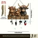 thumbnail image 3 of Herramientas y mejoras para el hogar > Estilo rústico > Gancho de pared de madera con forma de vaca de las Highlands > Organizador de abrigos y llaves para casas de campo > Perchero con diseño de vaca, 3 of 8